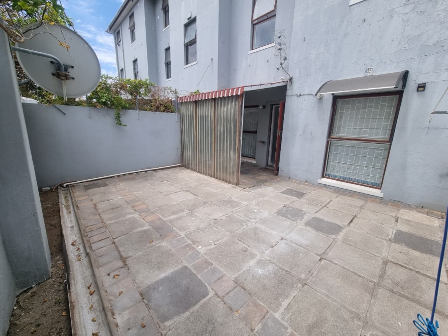 2 Bedroom Property for Sale in Wynberg Western Cape